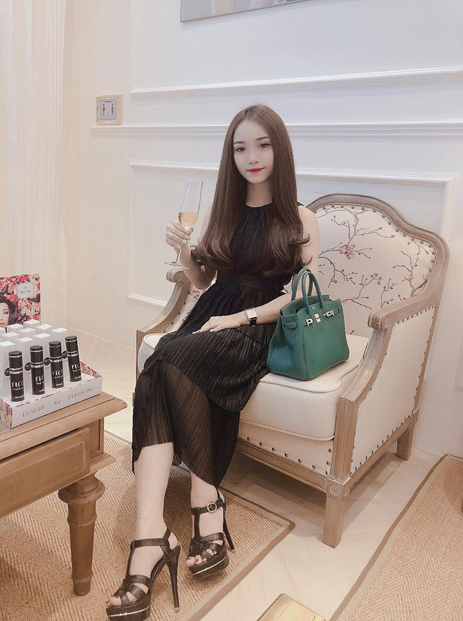 Dàn người yêu và “bạn gái tin đồn” của tuyển Việt Nam