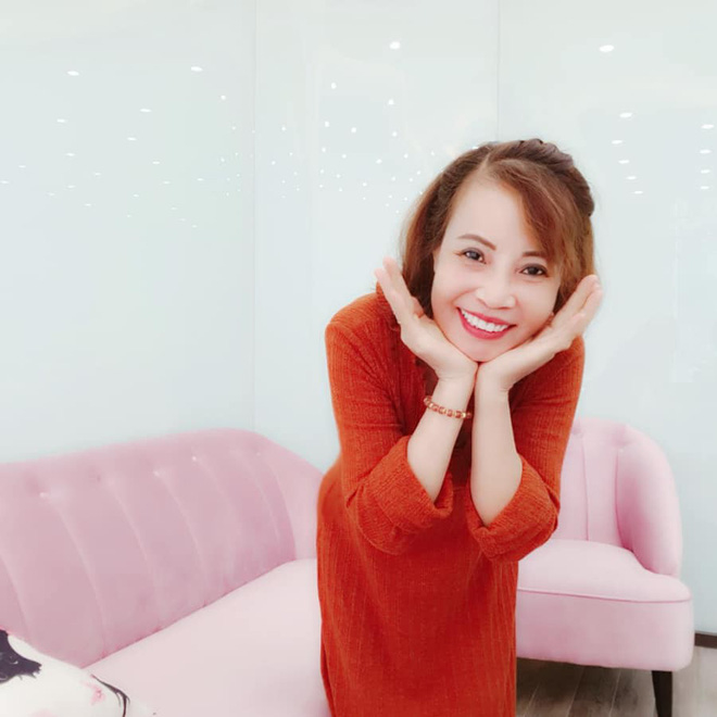 Để xứng đôi với chồng trẻ, cô dâu 62 tuổi tiếp tục chi hơn 200 triệu