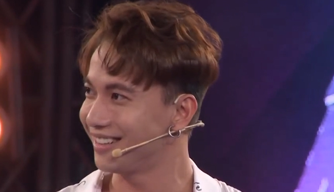 Diễm My mỉa mai S.T chỉ thấy suốt ngày chơi gameshow