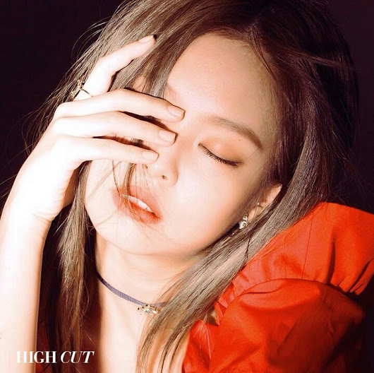 Fan châu Á bấn loạn trước loạt hình ảnh khí chất của Jennie