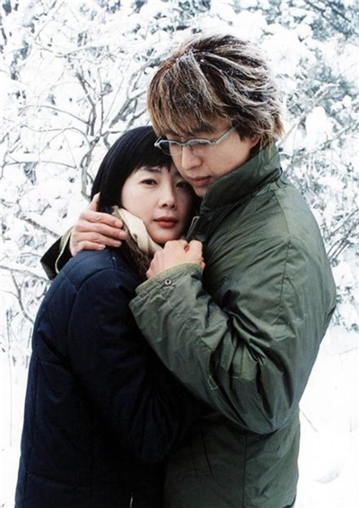 G-Dragon có độ sát gái như hai đàn anh Bae Yong Joon, Lee Byung Hun