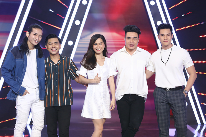 Hari Won không đủ can đảm gọi BB Trần, Minh Dự là đàn ông