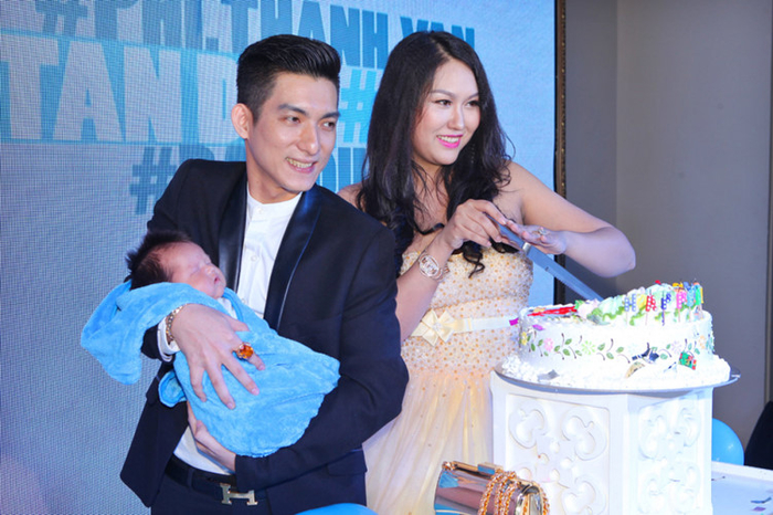 Sau ly hôn, những mỹ nhân Việt “điên cuồng” lao vào PTTM để thay đổi