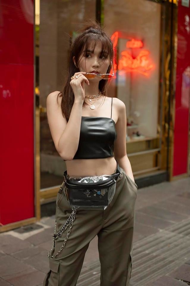 So huu khuon mat nu tinh: 4 my nhan nay khien fan la oai oai moi khi dien do ca tinh