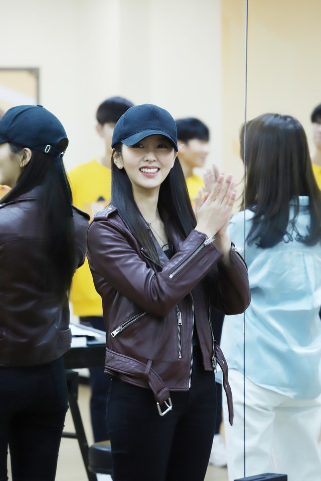 Kim So Hyun khoe nhan sắc ngày càng đẹp trong show thực tế