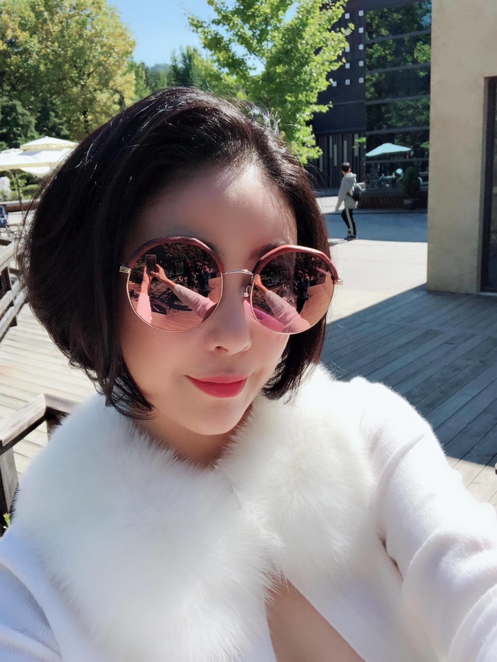 Le quyen, Ha Kieu Anh va Linh nga gay bat ngo voi nhan sac khac la