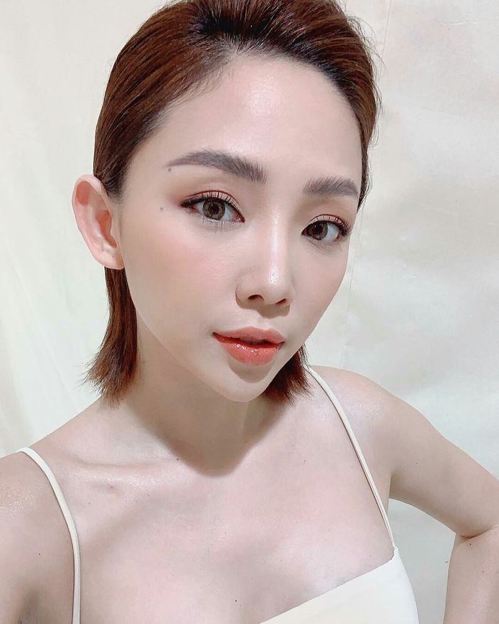 Muôn lí do sao Việt “đóng cửa” trang cá nhân