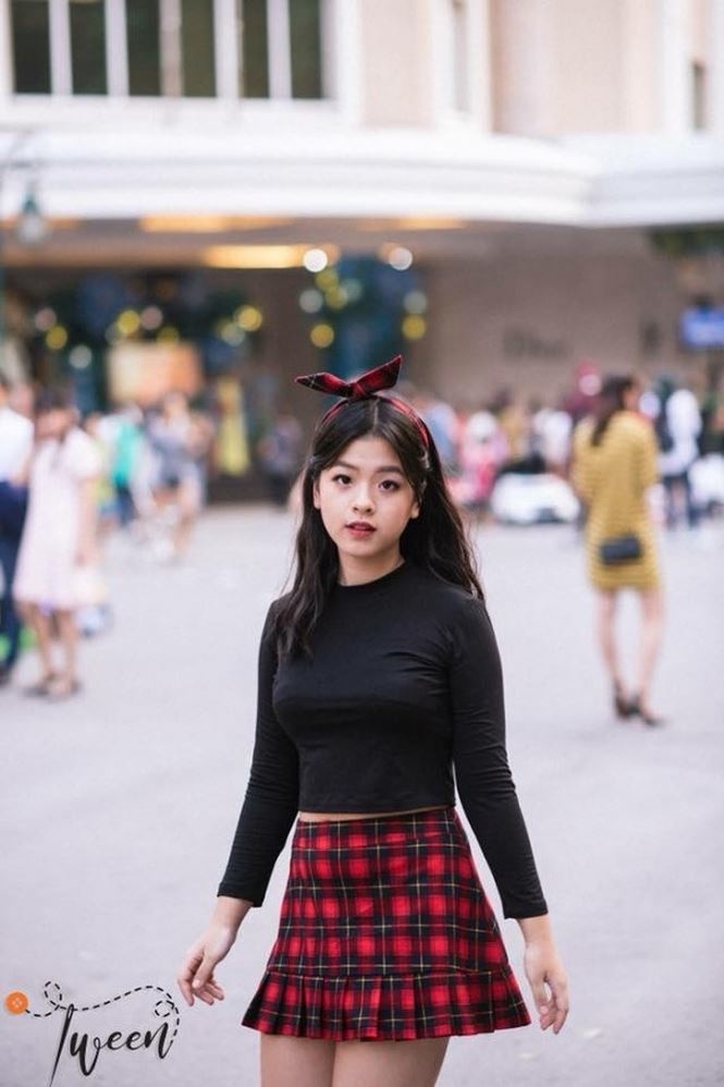 Ngỡ ngàng với nhan sắc ngày càng xinh của con gái nhà sao Việt