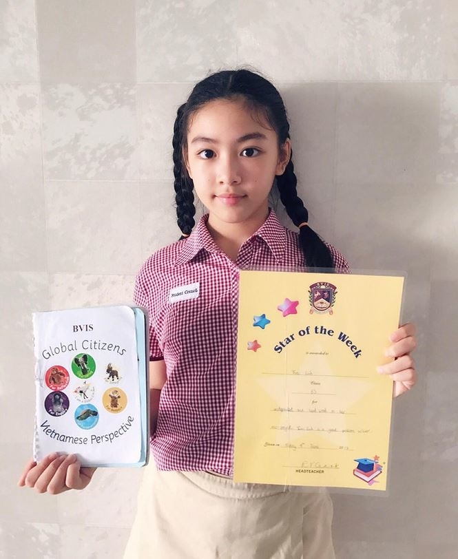 Ngỡ ngàng với nhan sắc ngày càng xinh của con gái nhà sao Việt