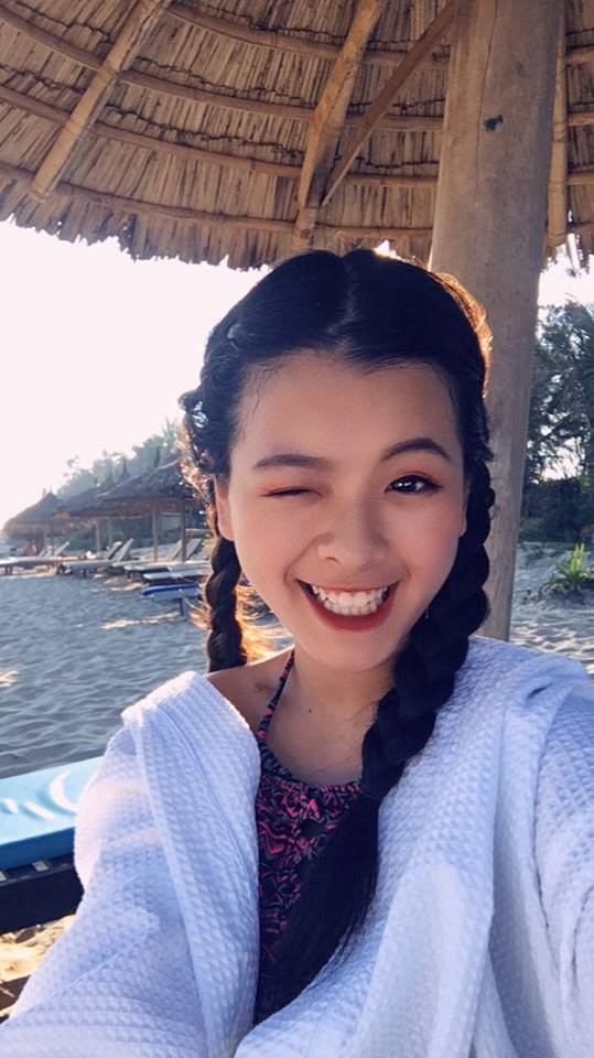 Ngỡ ngàng với nhan sắc ngày càng xinh của con gái nhà sao Việt