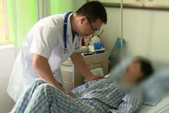 Người phụ nữ nhập viện trong hôn mê vì ăn tối sai cách