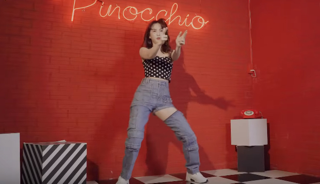 Nhảy cover 5 hit Kpop, Ngọc Trinh bị chê tới tấp