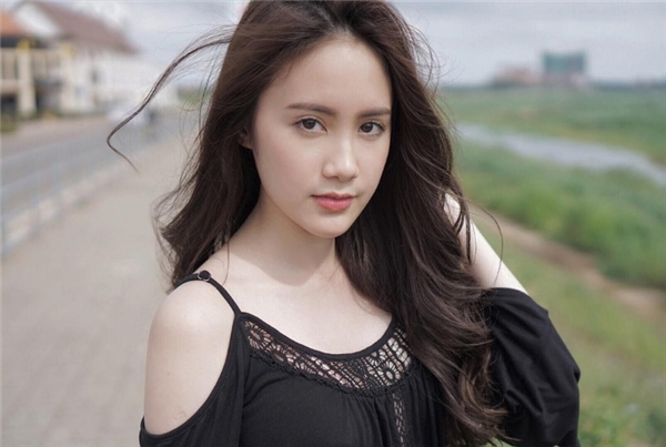 Những ái nữ con nhà tỷ phú xinh đẹp, nóng bỏng nhưng lại biết tự lực