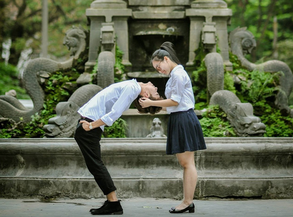 Những cặp cung hoàng đạo dễ tự ngộ nhận tình đồng chí thành tình yêu
