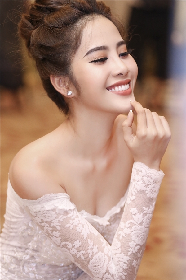 Quá khứ của 3 sao Việt bị chỉ trích vì “PR bẩn”