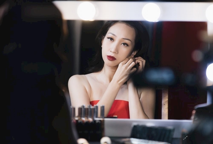 Sao Viet voi nghe tay trai: Leu Phuong Anh mua duoc nha, Nam Em bay ca tien ty