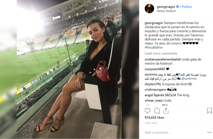 Thông tin rất ít người biết về cô mẫu 9x vừa được Ronaldo cầu hôn