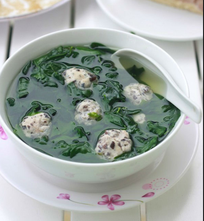 11 loại rau xanh giúp mẹ bầu ngon miệng hơn trong bữa ăn