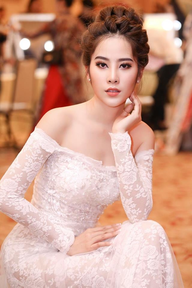Từng xinh đẹp là thế nhưng cứ tăng cân Nam Em lại xuống sắc khó tin