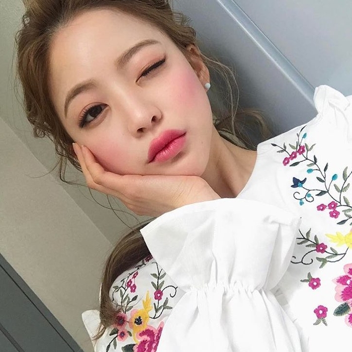 Má hồng nước trái cây: Tuyệt chiêu make up xinh xắn bất ngờ