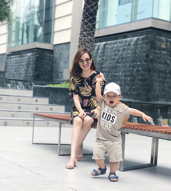 Đẳng cấp mẹ đơn thân showbiz Việt: Sống sang chảnh bất ngờ!