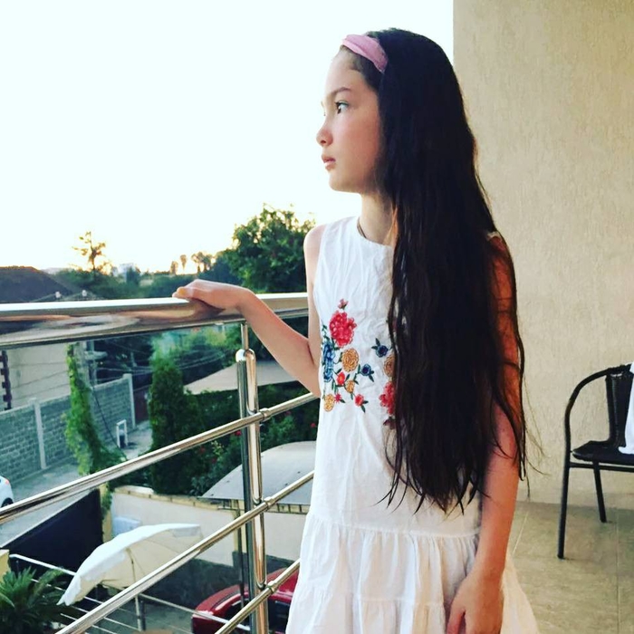Khéo sinh con như bố mẹ thủ môn Lâm Tây: con cái toàn cực phẩm