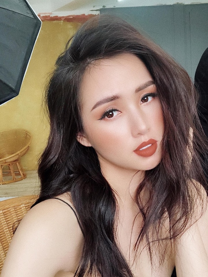 Nhan sắc của bà mẹ hai con Tâm Tít ngày càng khác lạ theo thời gian