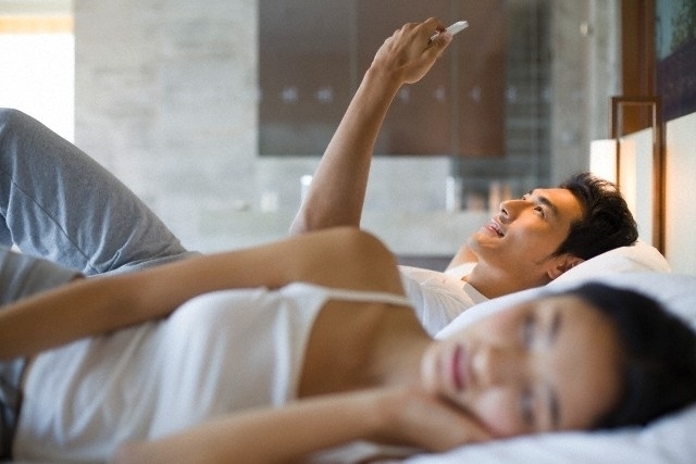 6 cách phát hiện chồng ngoại tình cực chuẩn