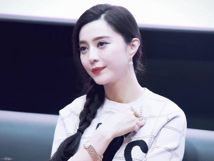 Ai rồi cũng… béo: Phạm Băng Băng khiến fan té ngửa vì ngoại hình