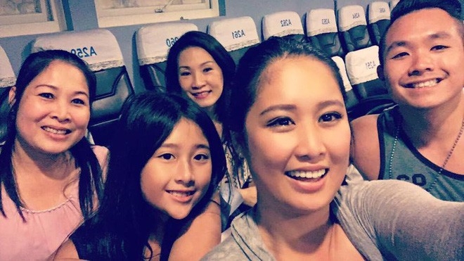 Chuyện về cô con gái út nhìn kiểu nào cũng thấy xinh của NS Hồng Vân