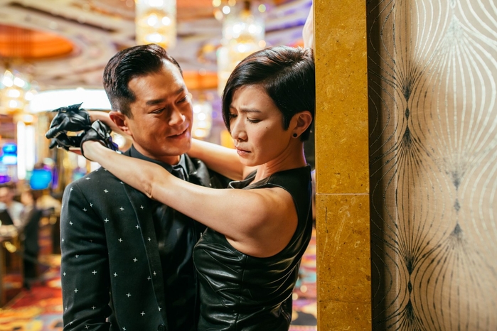 Cổ Thiên Lạc: Từ thiếu niên ăn cơm tù cho tới Thiên vương màn ảnh