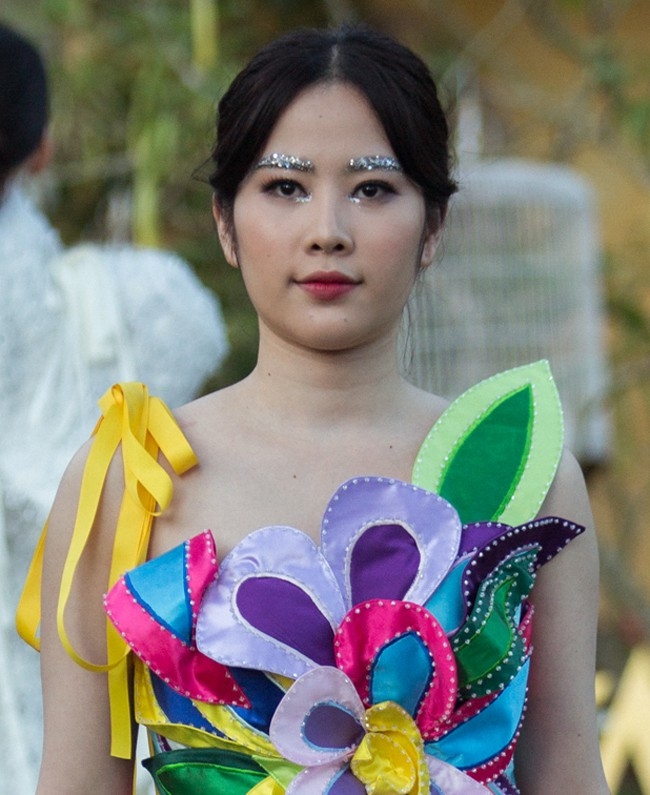 Cung la giam can, Bich Phuong duoc vi nhu con ghe con Nam Em lai beo u the nay day