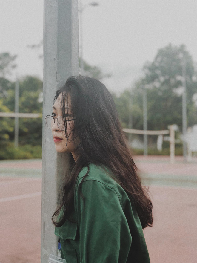 Những cô gái bất ngờ nổi tiếng vì sở hữu 'góc nghiêng thần thánh