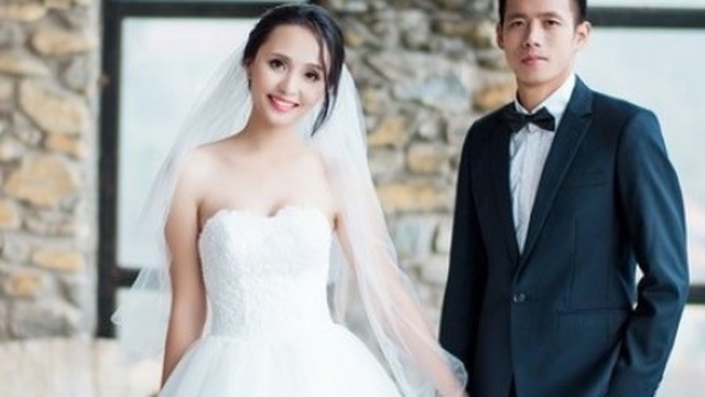 Những cô bồ xinh xắn và quyến rũ của tuyển Việt Nam