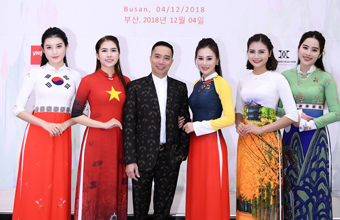 Nam Em lộ thân hình tròn trịa khi biểu diễn áo dài cùng Quỳnh búp bê
