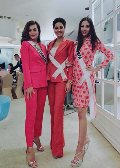 Loạt trang phục đa sắc ấn tượng của H'Hen Niê tại Miss Universe 2018