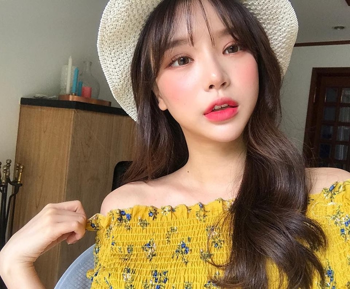 Má hồng nước trái cây: Tuyệt chiêu make up xinh xắn bất ngờ
