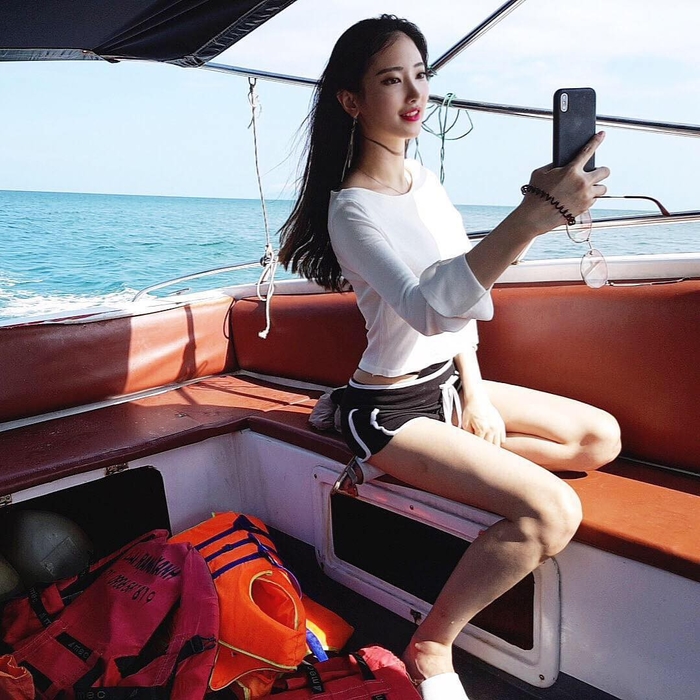Những cặp đôi chú ơi em yêu anh đã từng gây bão showbiz châu Á