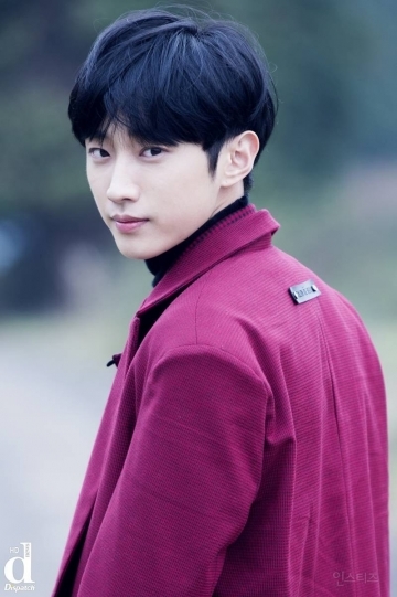 Những idol này còn được giới gay xứ Hàn yêu mến