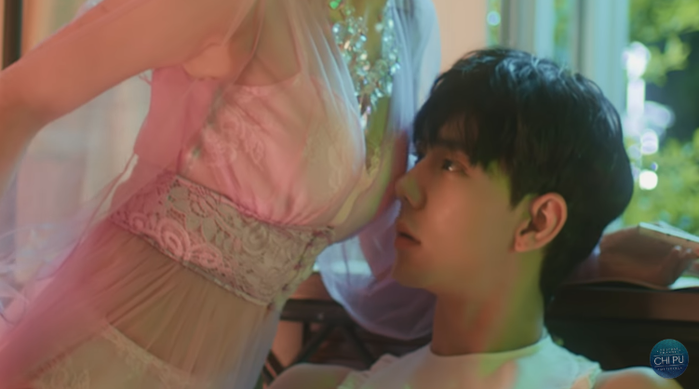 Năm 2018: Loạt MV dính phốt dung tục, phản cảm lên ngôi