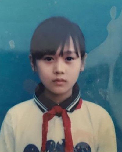 Trước khi sở hữu nhan sắc vạn người mê, gương mặt Quỳnh Búp Bê ra sao?