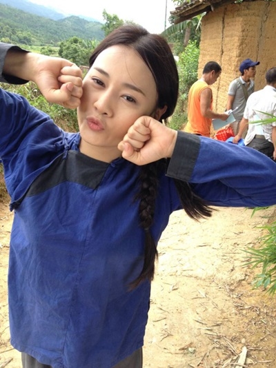 Trước khi sở hữu nhan sắc vạn người mê, gương mặt Quỳnh Búp Bê ra sao?
