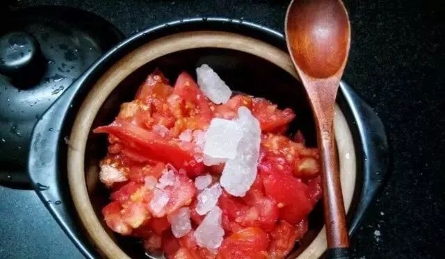 Tự làm sốt cà chua ngon hết xẩy để dùng dần chỉ với vài bước đơn giản