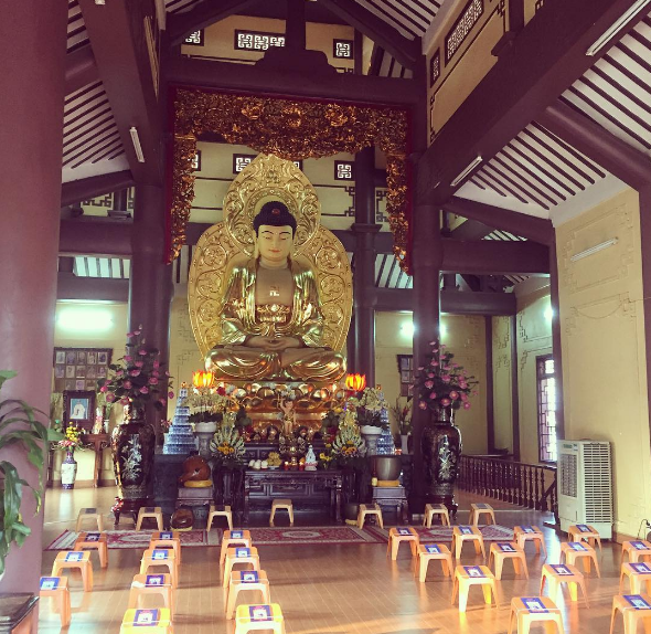 Khung cảnh bình yên (sưu tầm) những ngôi chùa linh thiêng ở sài gòn
