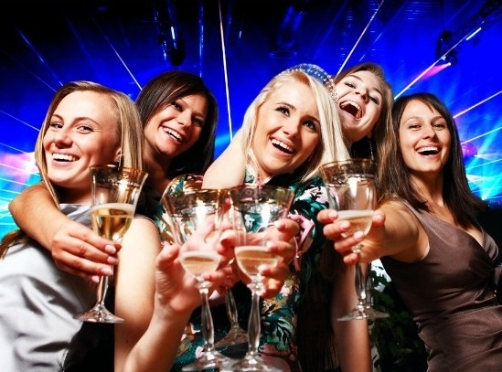 Kết quả hình ảnh cho 8/3 ỠItalia