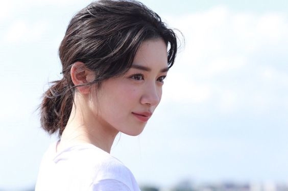 Có đứa chỉ thở cũng khiến mình ghét cay đắng....