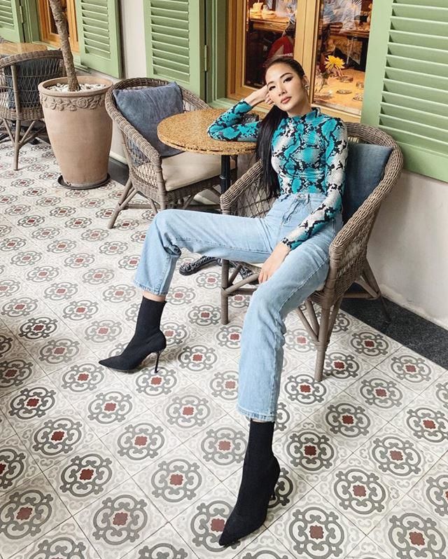 khong con mac sen sam, hoang thuy gio khoe 3 vong hoan hao trong loat outfit dang cap the nay - 7