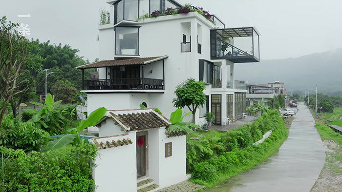 7 cô nàng bạn thân dự định sống chung cùng nhau khi 60 tuổi