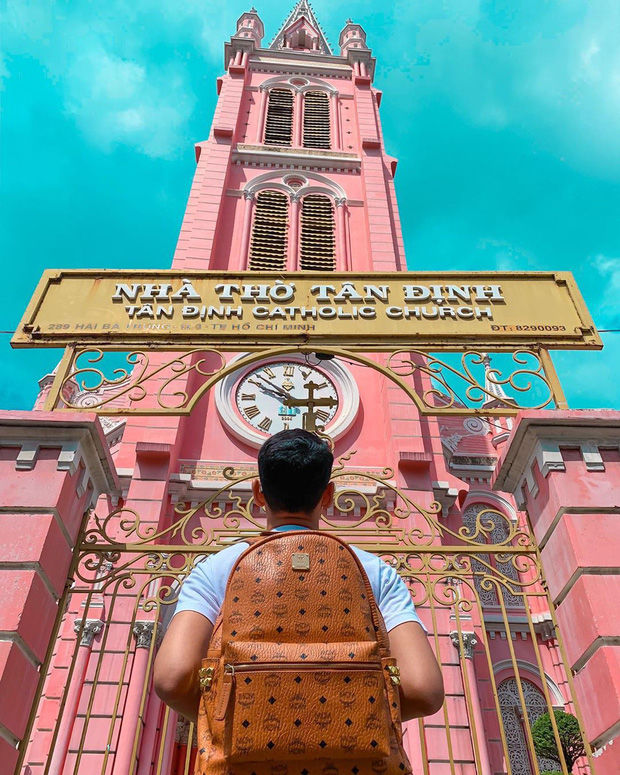 Nhà thờ màu hồng này sắp soán ngôi phố đi bộ và chung cư cà phê để trở thành địa điểm được chụp ảnh nhiều nhất ở Sài Gòn đấy! - Ảnh 8. Nhà thờ màu hồng này sắp soán ngôi phố đi bộ và chung cư cà phê để trở thành địa điểm được chụp ảnh nhiều nhất ở Sài Gòn đấy! - Ảnh 8.
