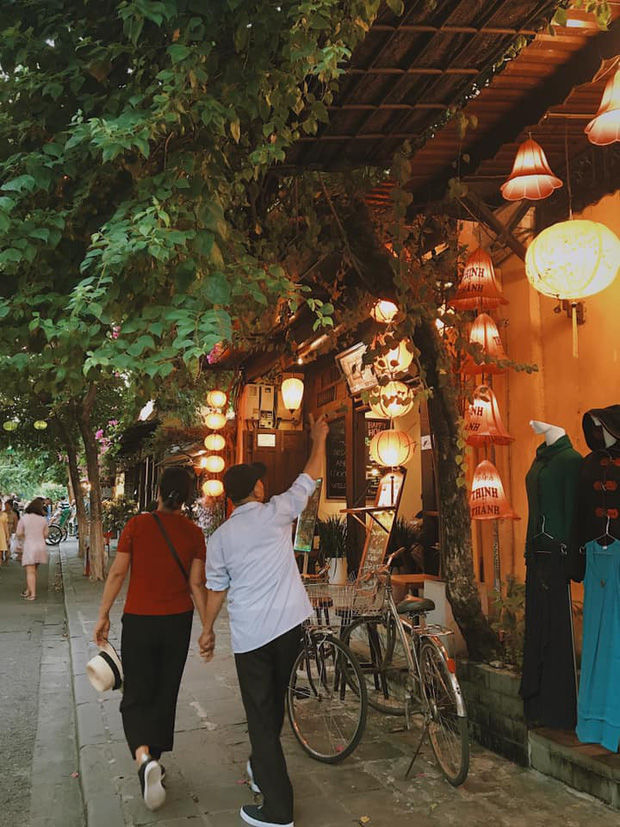 Lần đầu đưa phụ huynh đi du lịch, cô gái đau đầu vì chăm bố mẹ ham chơi và ríu rít như “em chưa 18” - Ảnh 4. Lần đầu đưa phụ huynh đi du lịch, cô gái đau đầu vì chăm bố mẹ ham chơi và ríu rít như “em chưa 18” - Ảnh 4.